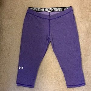 Under Armor woman’s Capri leggings